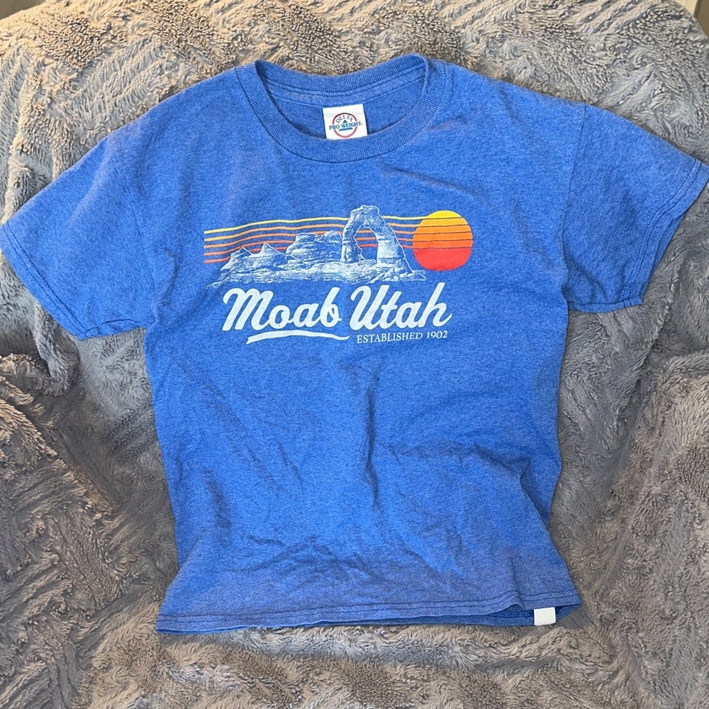 Moab Utah Kids Blue T-Shirt Youth Medium